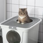 PawHut Котешка тоалетна с капак и лопатка 44x55x39 см Сиво+Бяло - Един размер - Image 8