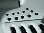 Lanco – Транспортна кутия за малки кучета и котки 47x31x32 см бяла и синя - Image 3