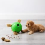 Outward Hound Dog Snuffle N' Treat Ball Пъзел, Ниво 2, Зелен, Голям - Image 6
